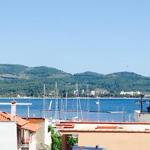 Aparthotel Selini House, Neos Marmaras